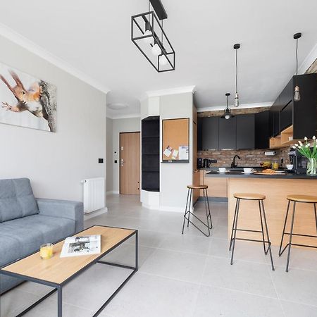 Lema Apartment Near Tauron Arena By Renters Prestige Krakow Exterior photo